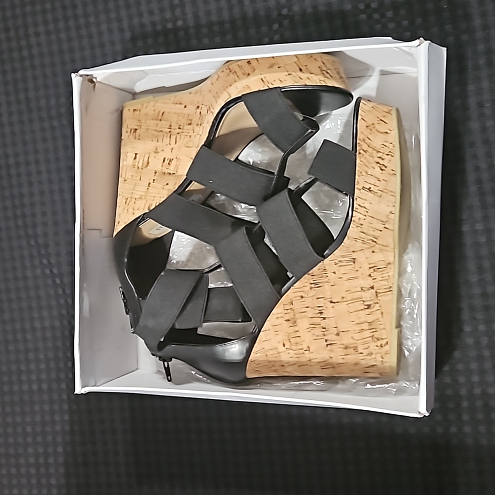 Steve Madden, Selinah, black, size 10, wedges - Picture 1 of 11